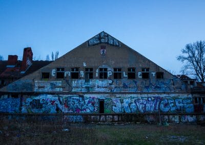 Zombie hospital Kinderkrankenhaus Weissensee Abandoned Berlin 2015 0827