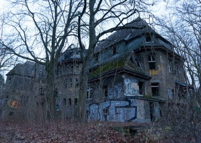 Zombie hospital Kinderkrankenhaus Weissensee Abandoned Berlin 2015 0836